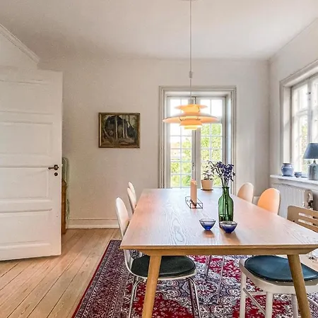 Prázdninový dům Stunning In Rnne With 3 Bedrooms And Wifi *